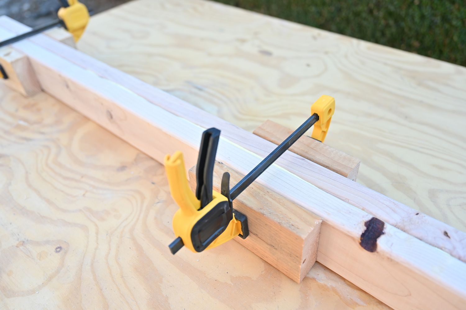 how-to-make-diy-table-legs